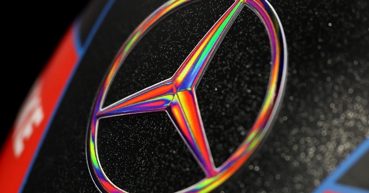 La escudería Mercedes usará los colores del orgullo LGBTIQ en su logo