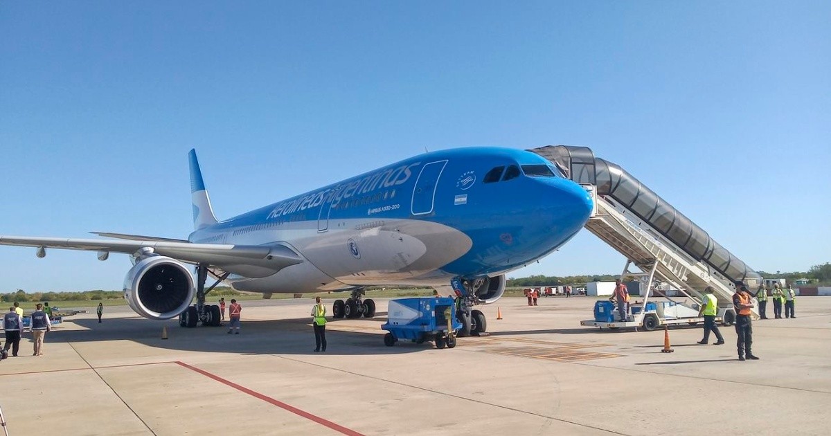 Long weekend: more than 300,000 passengers for Aerolineas Argentinas