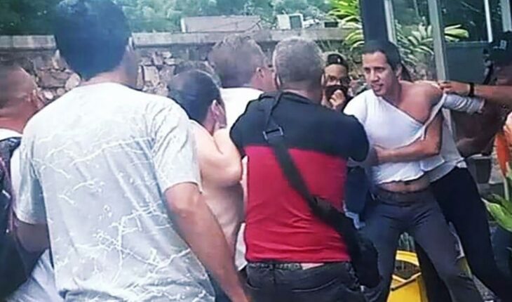 Venezuela: Juan Guaidó denunció que militantes chavistas lo atacaron