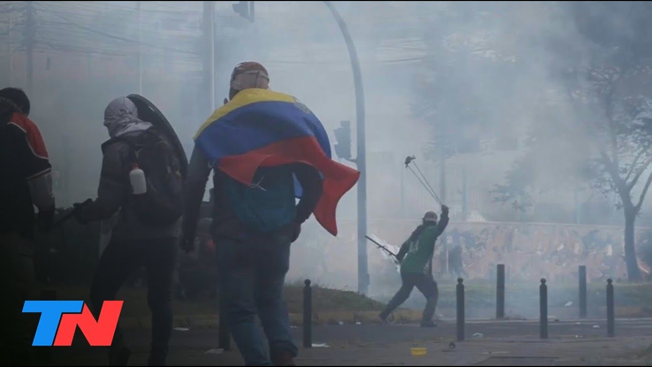ECUADOR: MÁXIMA TENSIÓN I Manifestantes intentaron ingresar al Congreso, hubo incidentes y heridos