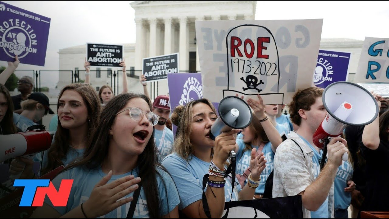 La Corte Suprema de EEUU revocó el derecho al aborto: anuló un fallo de casi 50 años
