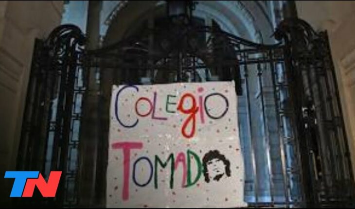 Video: TOMA EN EL NACIONAL BUENOS AIRES | Alumnos piden que remuevan a un docente y a un empleado