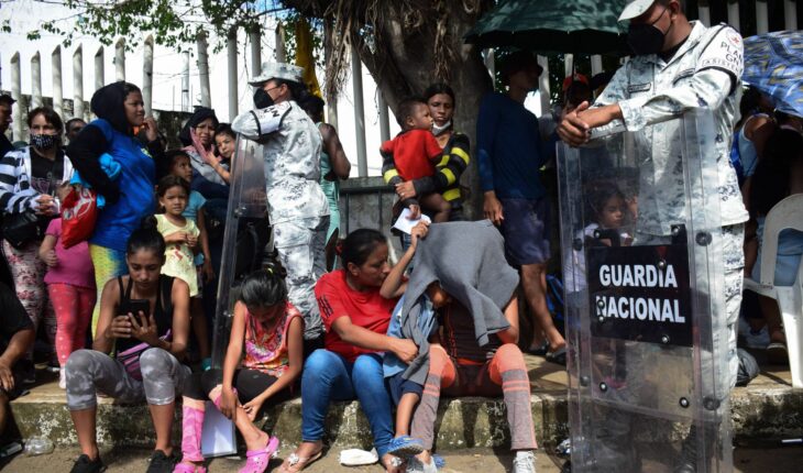 98 migrants located in an abandoned trailer in Veracruz