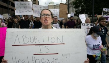 Acompañantes impulsan red para mujeres de EU que quieran aborto
