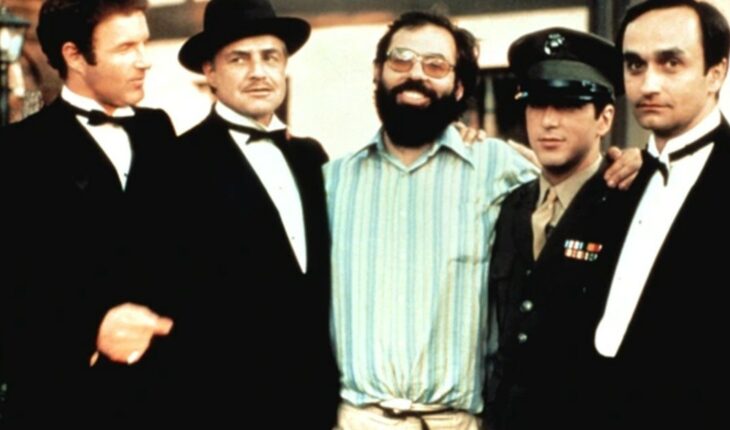 Al Pacino y Robert De Niro recuerdan a James Caan, su compañero en “El Padrino”