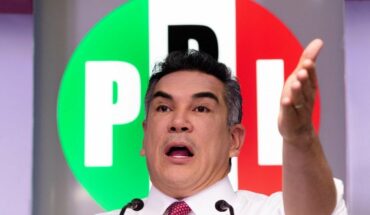 Alejandro Moreno hace reacomodos en el PRI y llama a exgobernadores
