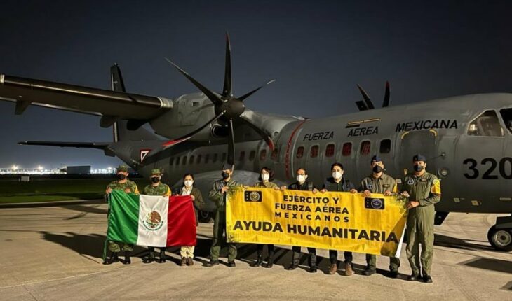 Avión militar repatriará cuerpos de mexicanos muertos en tráiler en Texas