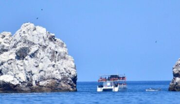 Cae hombre de Oaxaca de embarcación al mar en Mazatlán