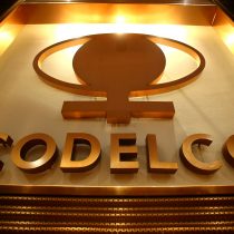 Codelco temporarily halts projects after the death of two workers