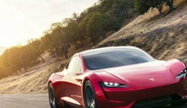 Cuánto cuesta el auto Tesla más caro del mercado y qué modelo es
