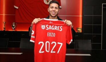 Enzo Fernández was presented as a new reinforcement of Benfica