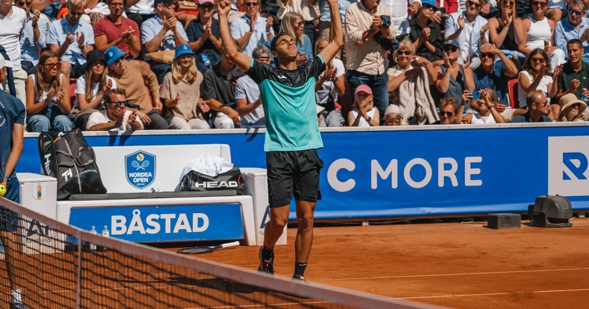 Francisco Cerúndolo se quedó con la final argentina ante Sebastián Báez y gritó campeón en el ATP de Bastad