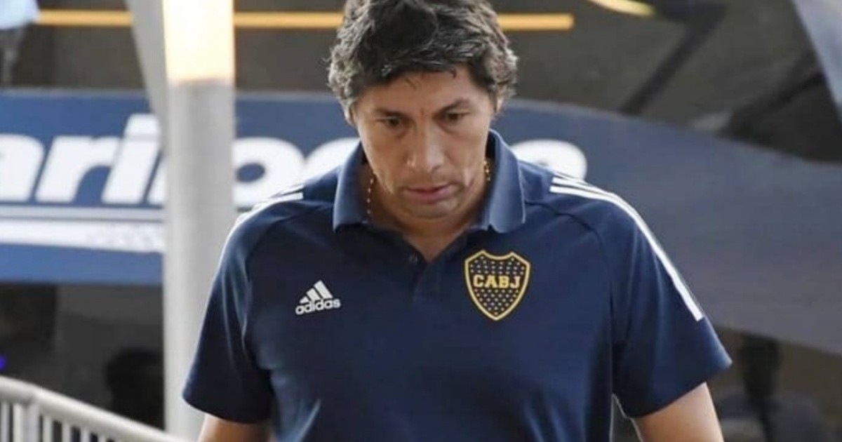 Jorge Bermúdez habló sobre la salida del equipo de Carlos Izquierdoz: "Son decisiones del cuerpo técnico"