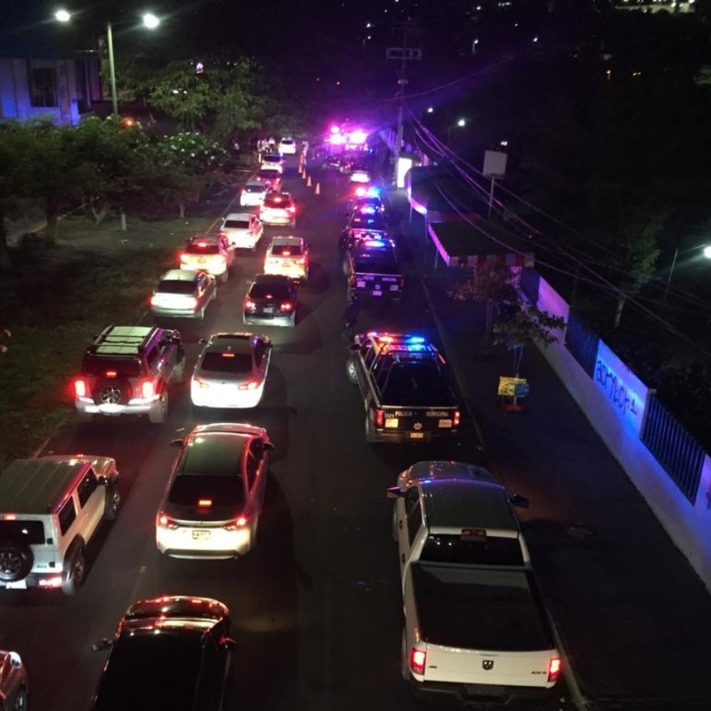 Lluvia nocturna y alcoholímetro agudizan el tráfico en Culiacán