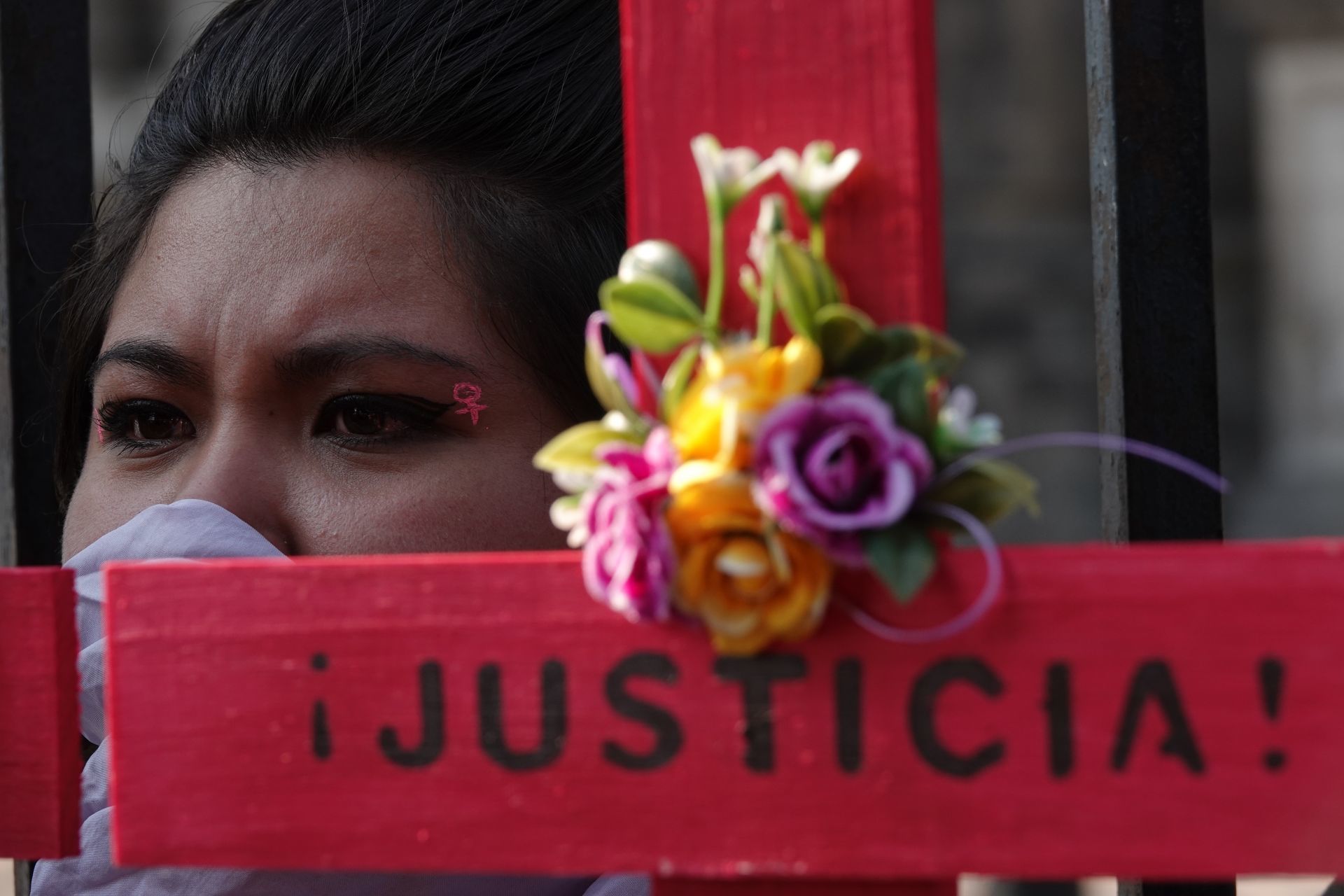 Madre denuncia que su hija de 11 años fue quemada en un albergue de Jalisco