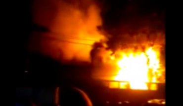 Manifestantes incendian la residencia del primer ministro de Sri Lanka
