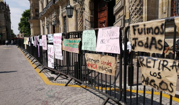 Piden frenar proceso penal contra feministas multadas tras protesta