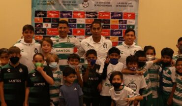 Santos convive con aficionados previo a su visita al Toluca