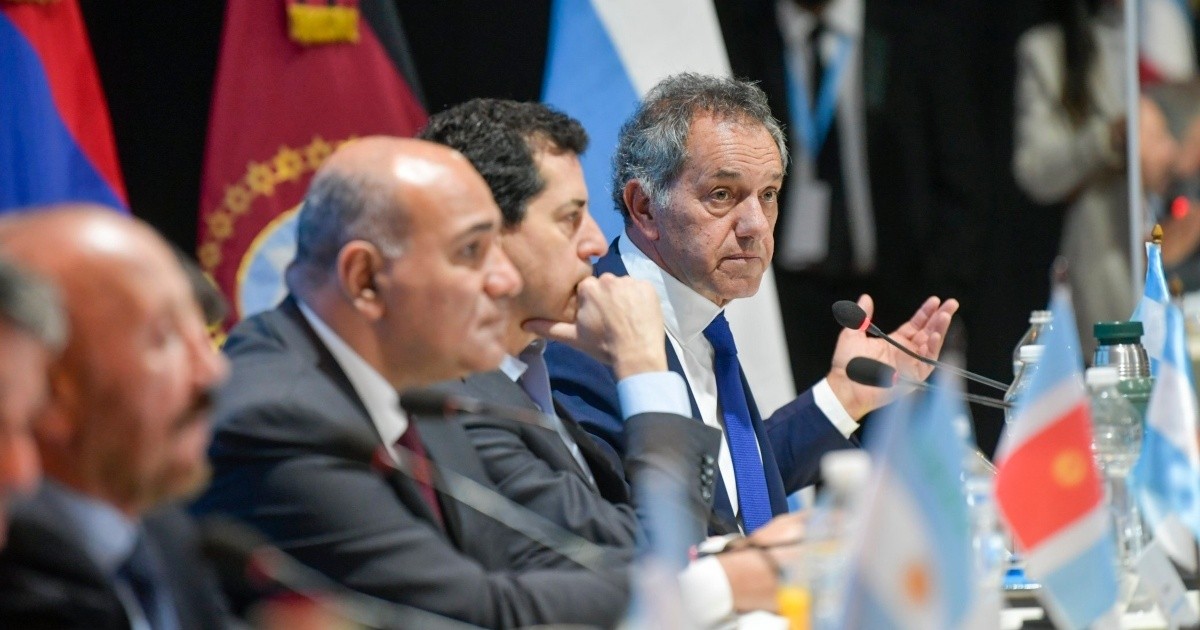Scioli: "To face the new challenges of the economy we must work integrated"