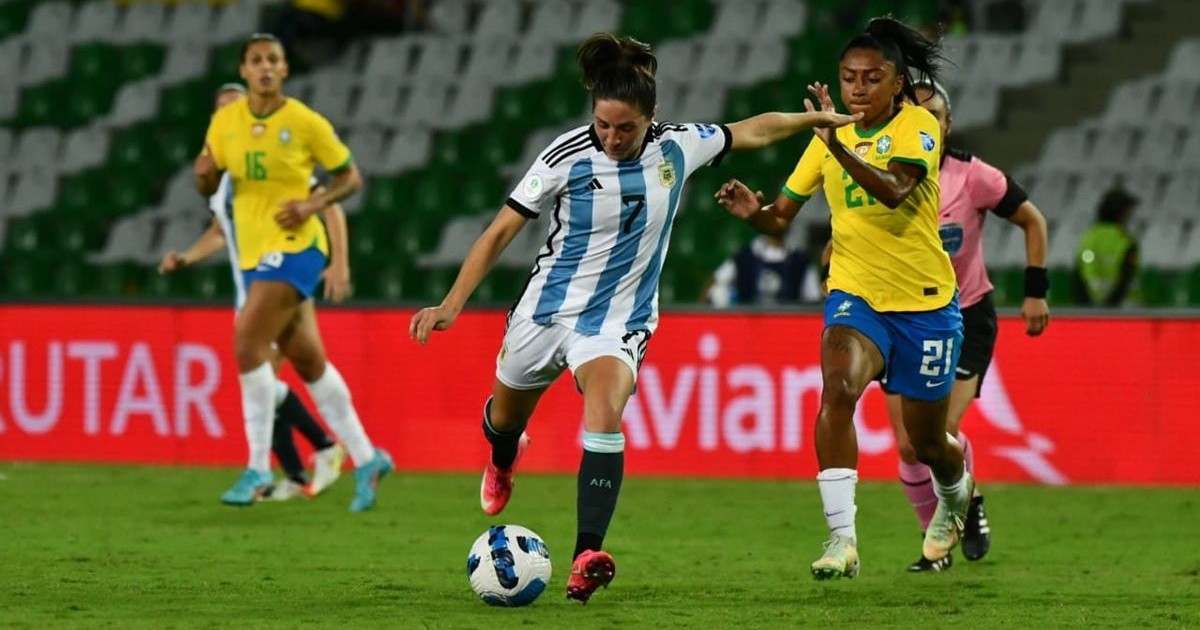 The Argentina women's team debuted with a loss to Brazil in the Copa America