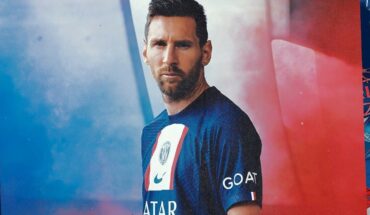 The greeting of Paris Saint Germain with Messi as the protagonist