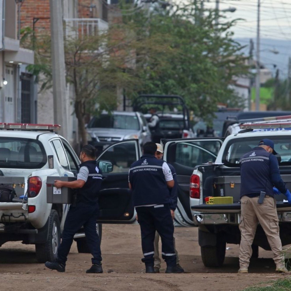 They find a shrouded body of a woman in Jalisco