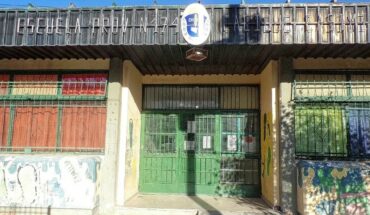They robbed a school in Trelew: they took several appliances and food