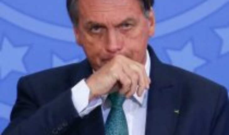 Bolsonaro acusó al Presidente Boric de “prender fuego al Metro” en debate presidencial de Brasil