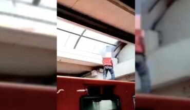 Detienen a hombre que ‘paseaba’ sobre techo del Metro Indios Verdes