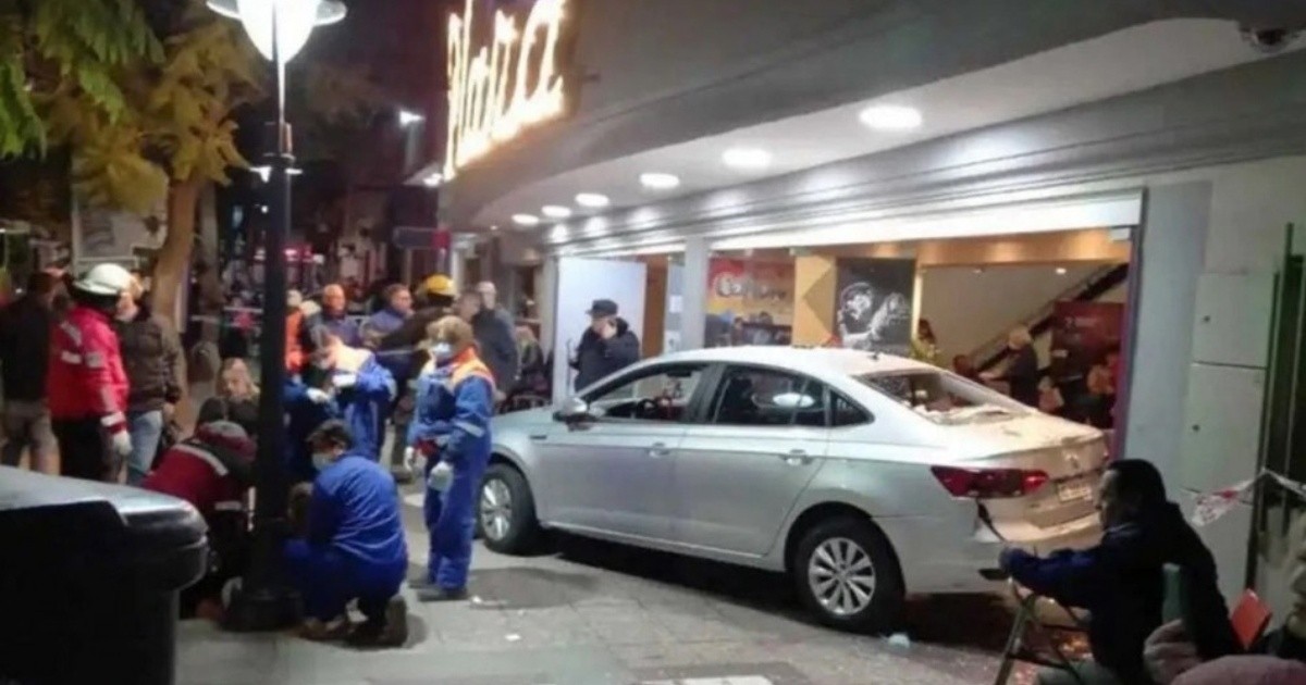Dieron de alta a última víctima atropellada en la puerta de un teatro de Mendoza