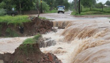 Fuertes lluvias afectan familias en Guamúchil, Sinaloa