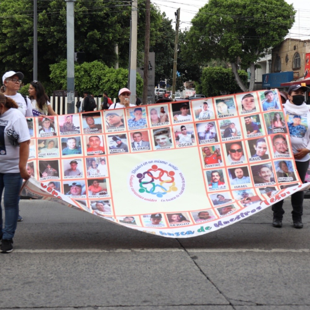 Mantienen cerradas calles por Día de Desaparecidos