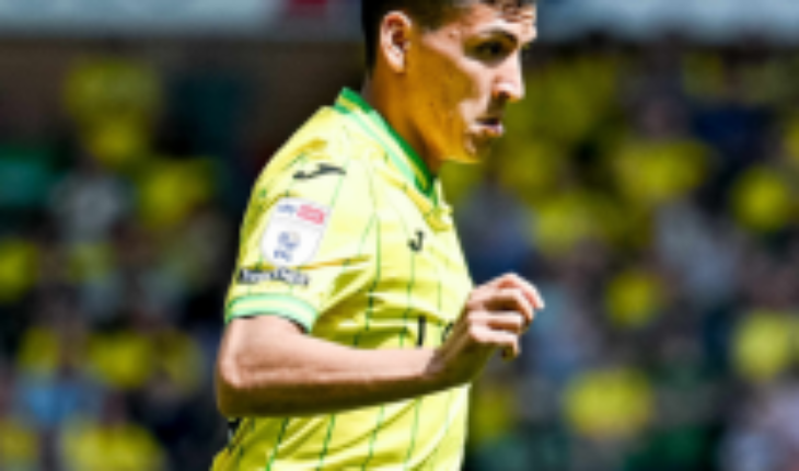 Marcelino Núñez anota a lo Panenka su penal en la clasificación del Norwich en la Copa de la Liga de Inglaterra