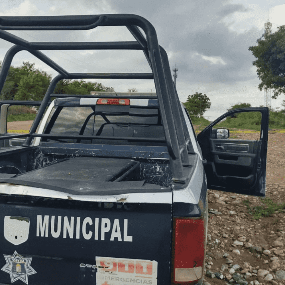 Policías hallan a un joven golpeado en La Costerita, en Culiacán