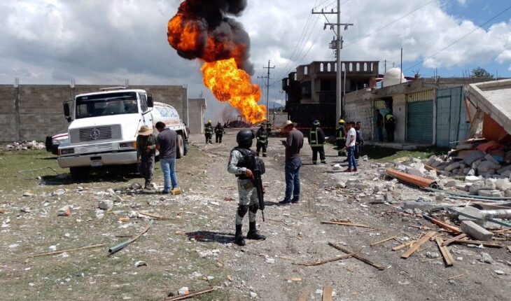 Reportan explosión en toma clandestina de gas de Pemex en Amozoc, Puebla