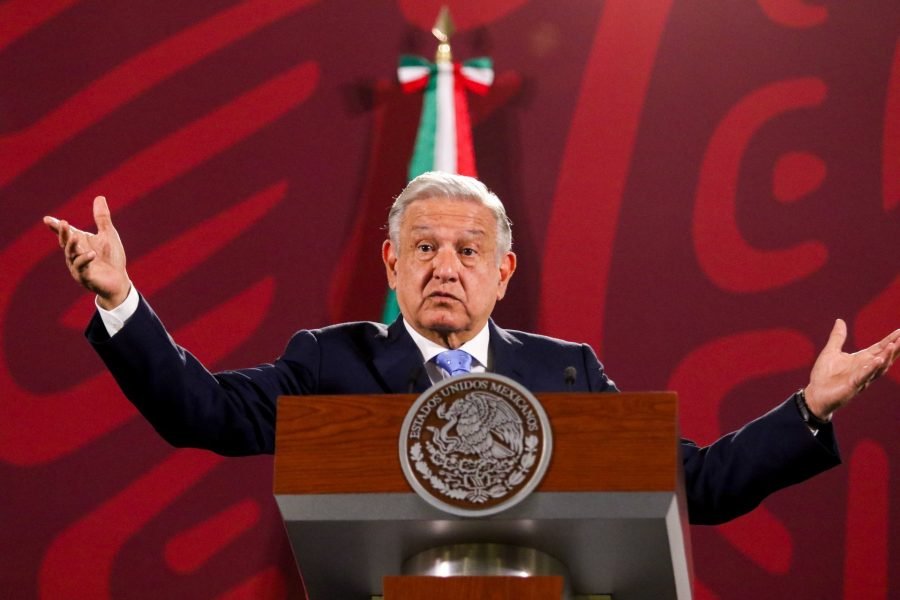 "You can't give water exploitation permits where there is none": AMLO