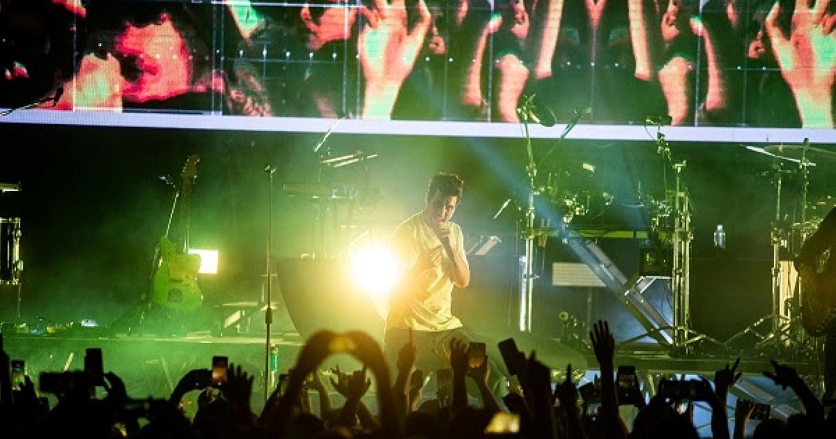 Bastille made the audience vibrate in his first show at Luna Park