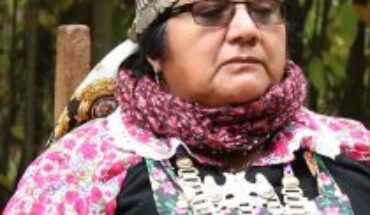 Cantante y compositora mapuche Elisa Avendaño Curaqueo gana Premio Nacional de Música 2022