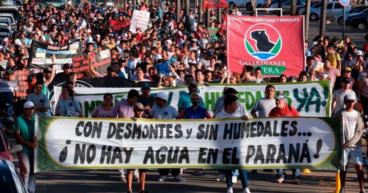 Corrientes: miles de personas se sumaron al reclamo por una Ley de Humedales