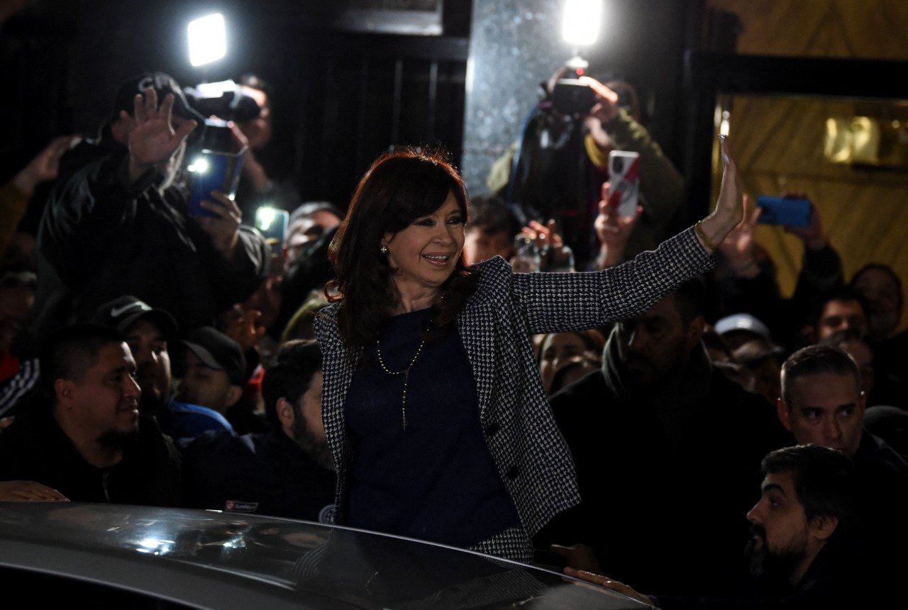 Cristina Fernández de Kirchner es víctima de atentado
