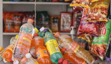 Despite ban, SCHOOLS IN CDMX still sell junk food