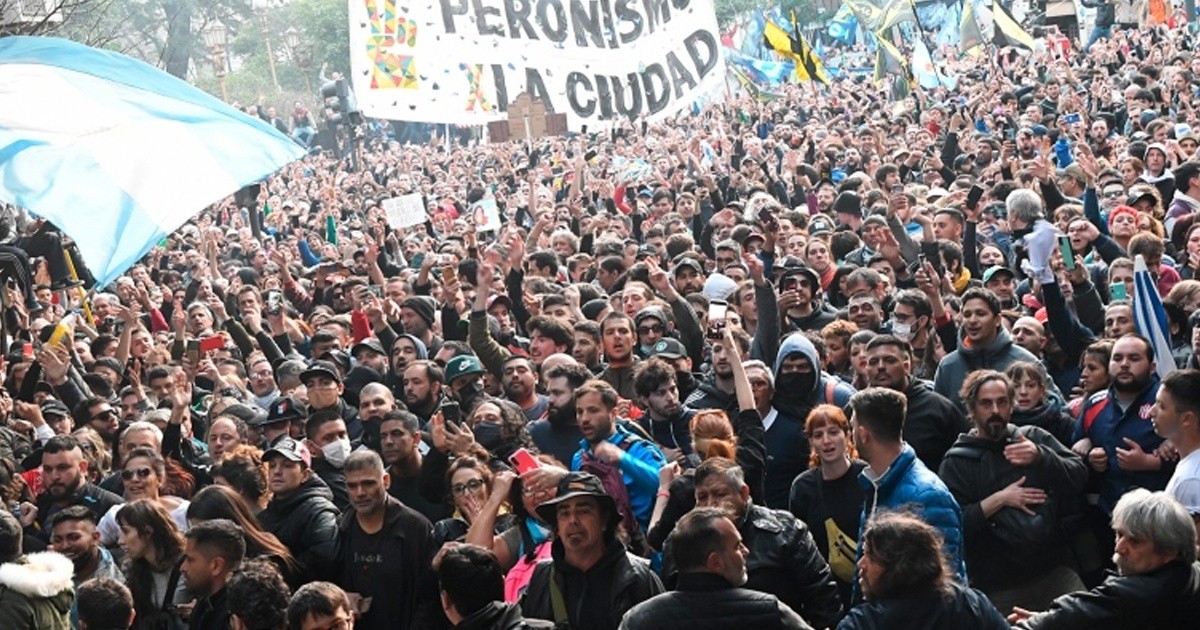El Frente de Todos convocó a una movilización en defensa de la Vicepresidenta