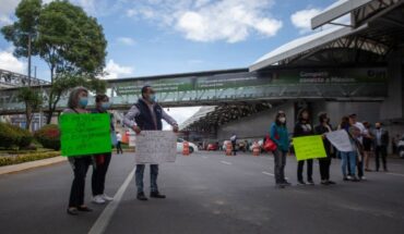 Extrabajadores de Mexicana de bloquearon acceso al AICM