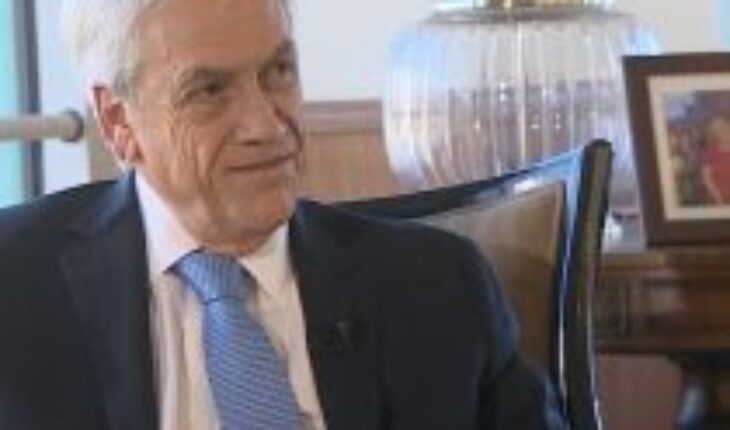 Former President Piñera reappears and proposes “elected citizen council” to draft a proposal for a new Constitution