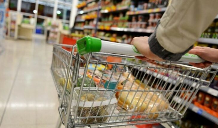 Las ventas en los supermercados crecieron 5,3% en julio