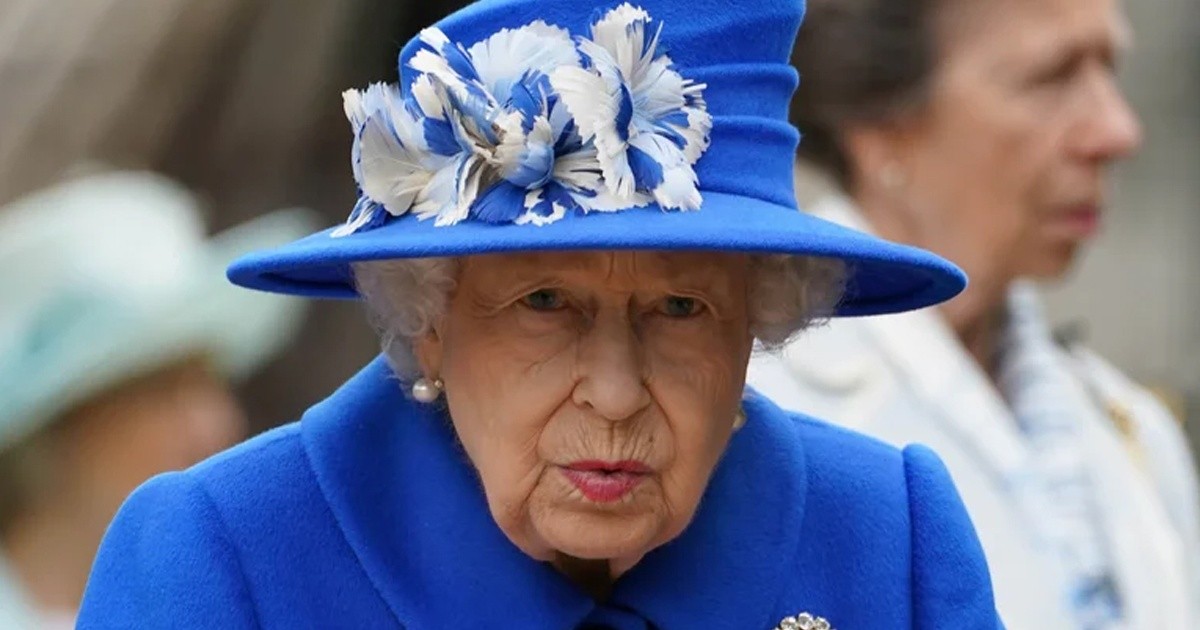 Los médicos están "preocupados" por la salud de la reina Isabel II