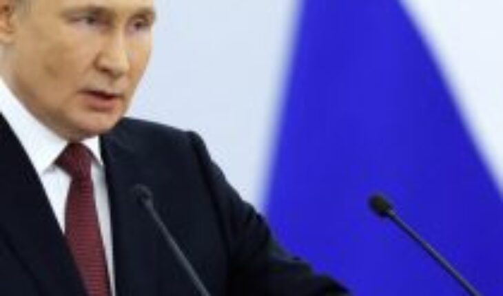 Putin signs annexation treaties with four occupied Ukrainian regions