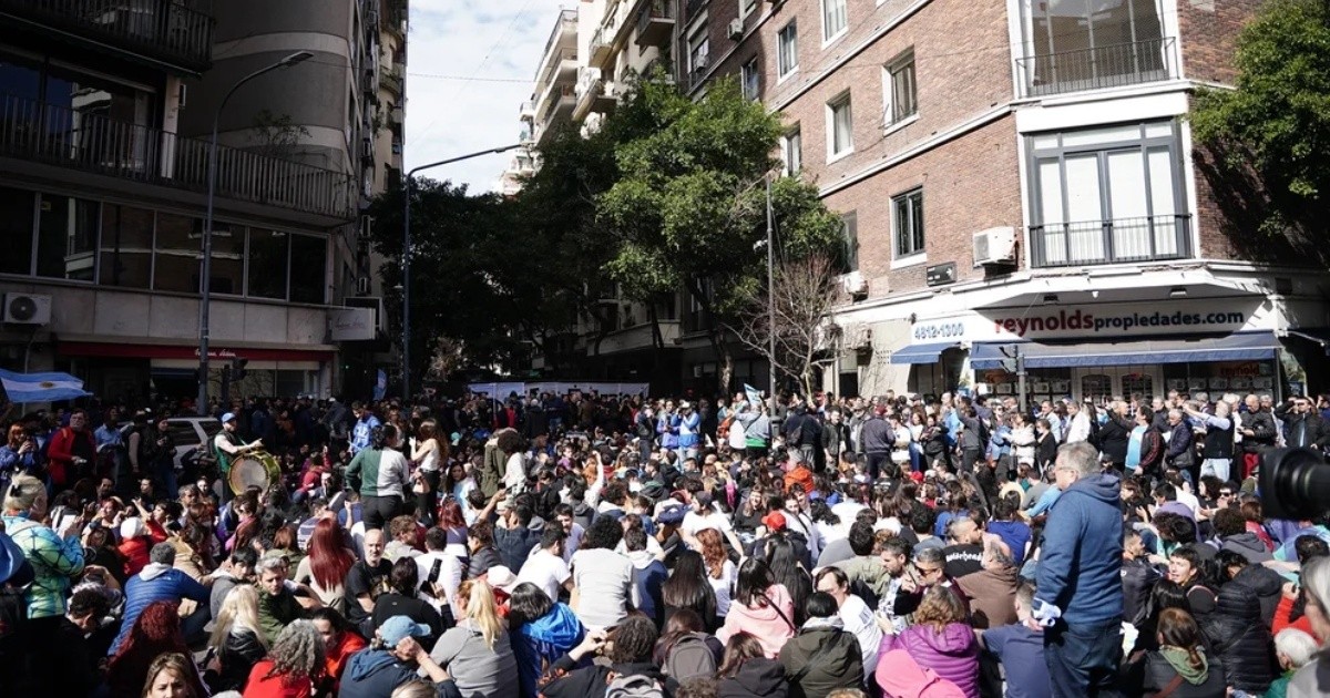 Tras el atentado a CFK, Alberto Fernández declaró feriado nacional