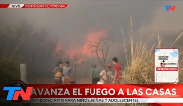 Video: INCENDIOS EN CÓRDOBA: La desesperación de los vecinos que intentan salvar sus casas de las llamas