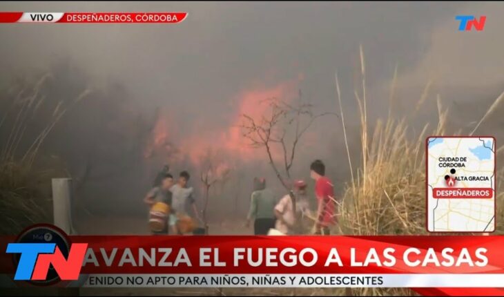 Video: INCENDIOS EN CÓRDOBA: La desesperación de los vecinos que intentan salvar sus casas de las llamas